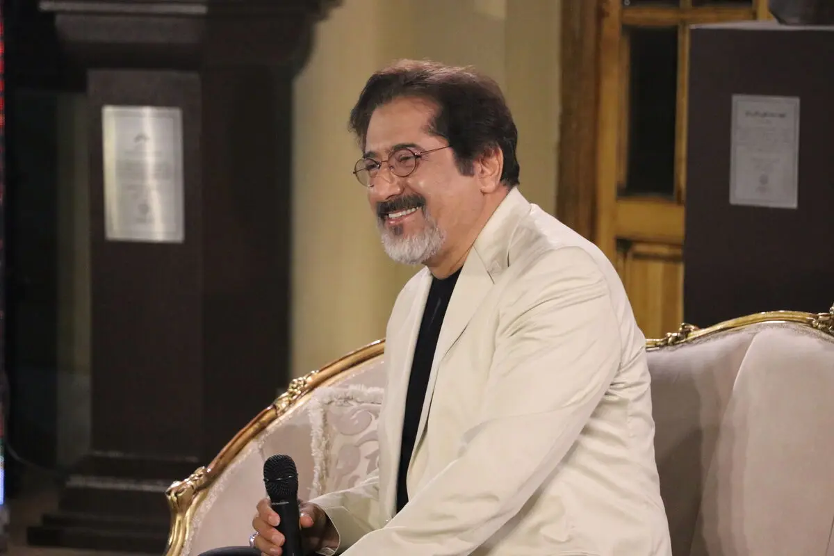 سراج: شاگرد فرامرز پایور بودم و آواز را از محمدرضا شجریان یاد گرفتم