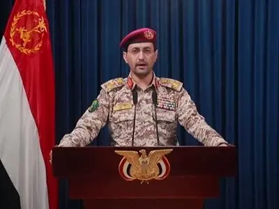 القوات المسلحة اليمنية تعلن استهداف وزارة حرب كيان الاحتلال بصاروخ “ذو الفقار” الباليستي