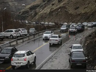 کاهش ۱۴ درصدی تردد در محورهای برون‌شهری/ ممنوعیت تردد از ۲۵ محور به دلیل شرایط جوی 