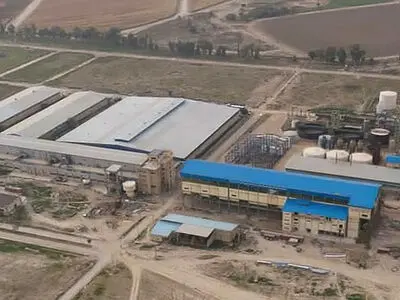 تجمع کارگران شرکت کاغذسازی دیبای شوشتر در اعتراض به تعطیلی کارخانه