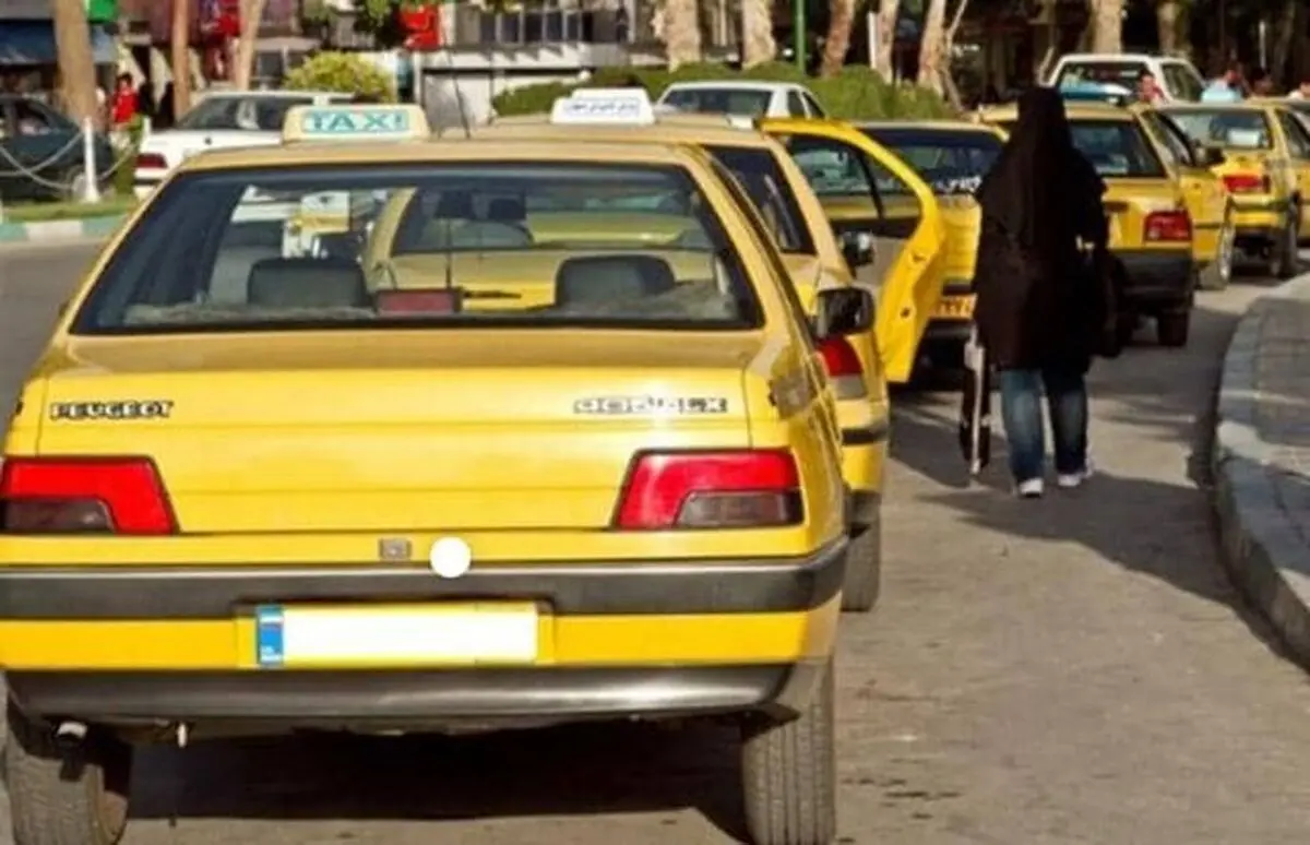 انتقال ۳۹ تاکسی متخلف به پارکینگ و جریمه ۱۳۰۰ راننده در مشهد