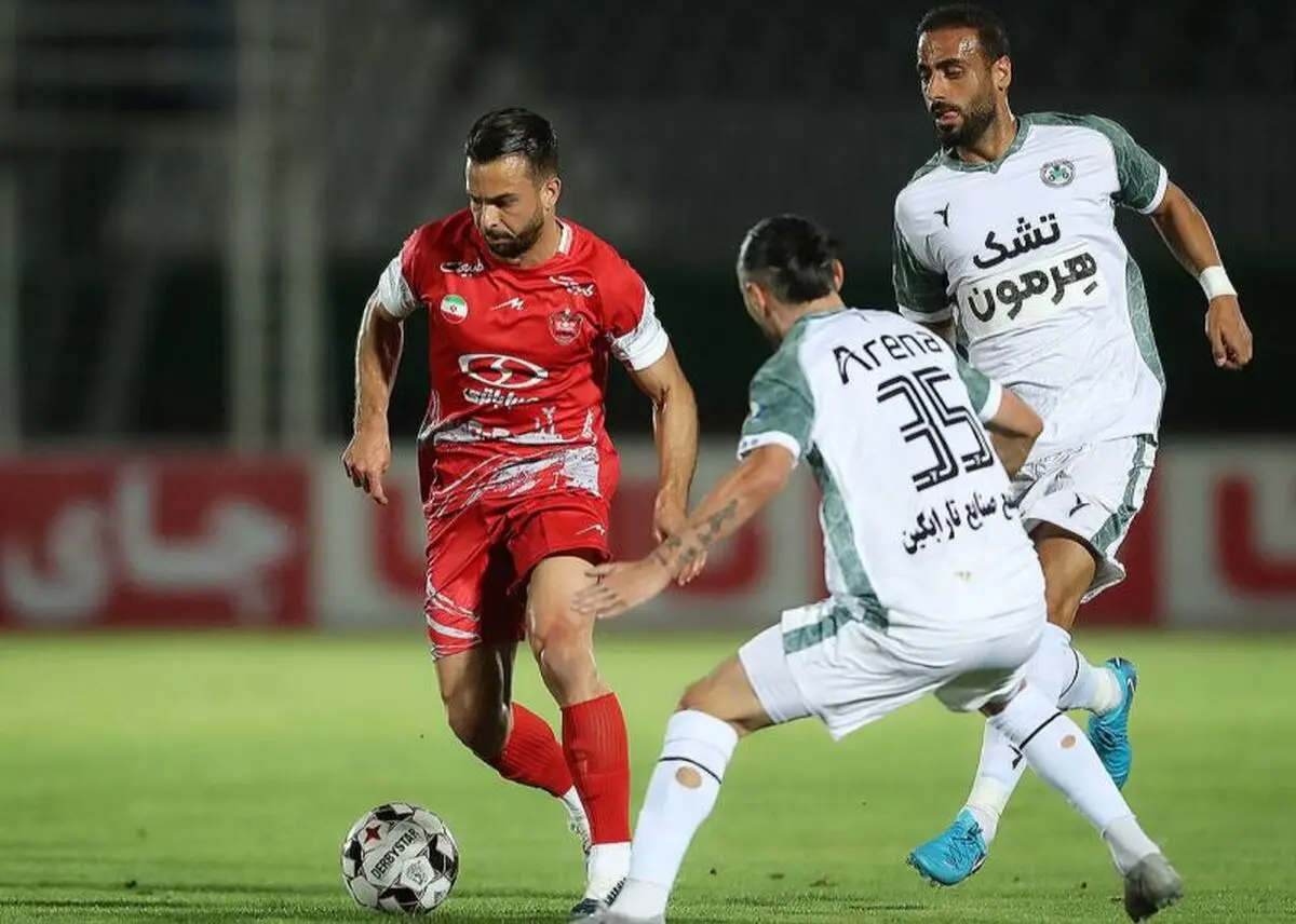پرسپولیس۱-۱ ذوب‌آهن/ گل زودهنگام گاندوها کار دست پرسپولیس داد