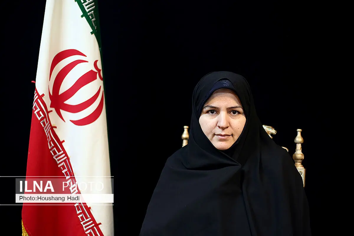  با «راضیه فرقانی» کاندیدای یازدهمین دوره انتخابات مجلس شورای اسلامی بیشتر آشنا شویم