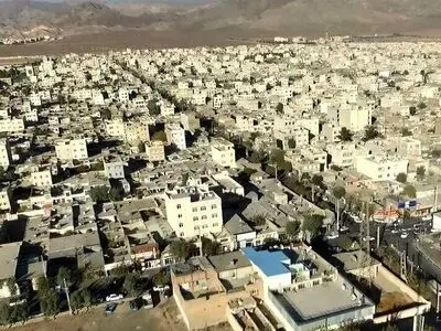 عذاب ۲۵ ساله مردم قیامدشت از بوی نامطبوع روغن‌های صنعتی/جاده خاوران همچنان قربانی می‌گیرد
