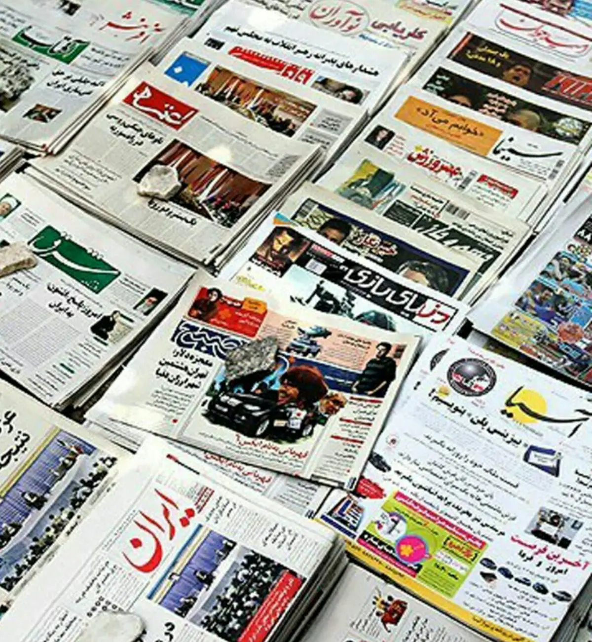 با حذف آگهیهای دولتی، چرخ رسانههای مکتوب از حرکت خواهد ایستاد