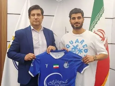 رسمی: زکی پور به استقلال پیوست