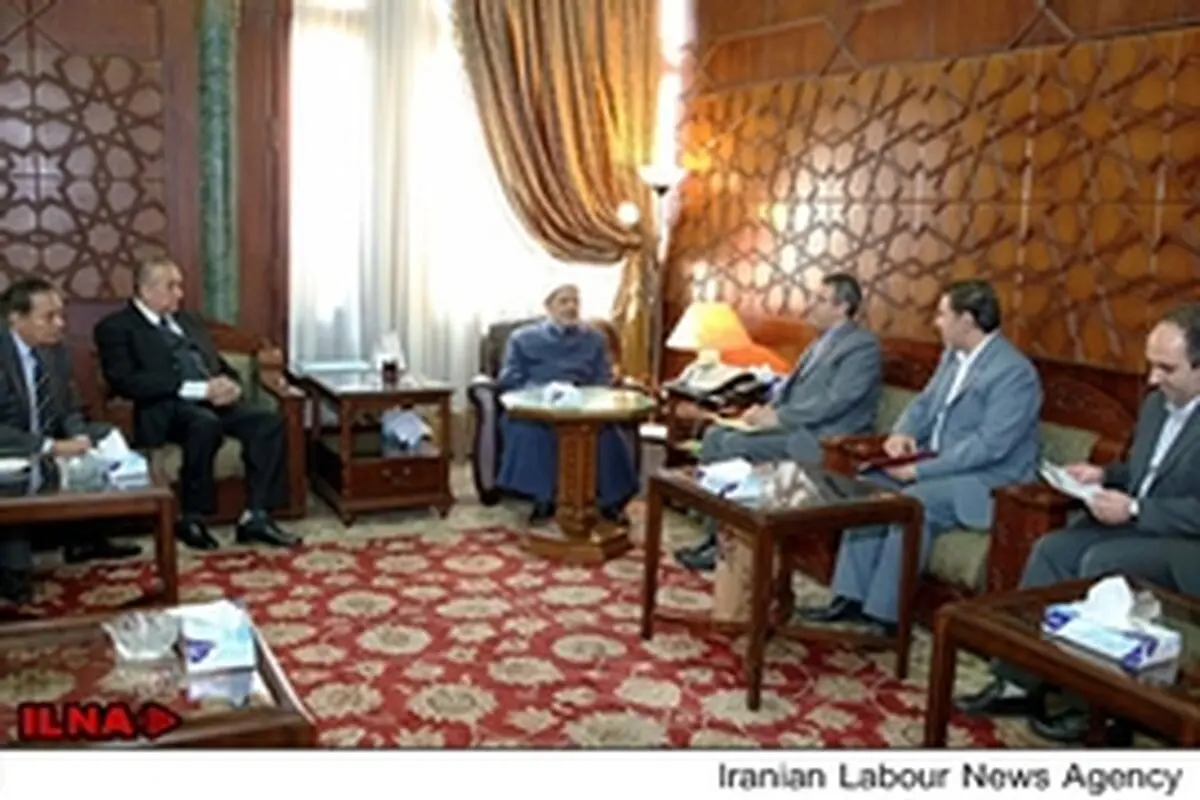 دیدار رئیس دفتر حفاظت منافع کشورمان با شیخ الازهر