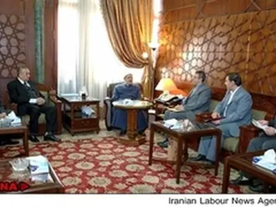 دیدار رئیس دفتر حفاظت منافع کشورمان با شیخ الازهر