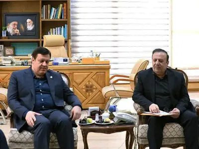 61 همت وام ازدواج و فرزندآوری پرداخت کردیم