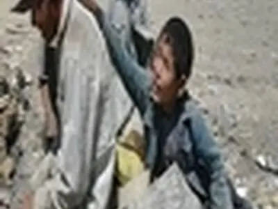 توزیع سبد غذایی در بین اقشار آسیب پذیر اتباع خارجی در استان البرز
