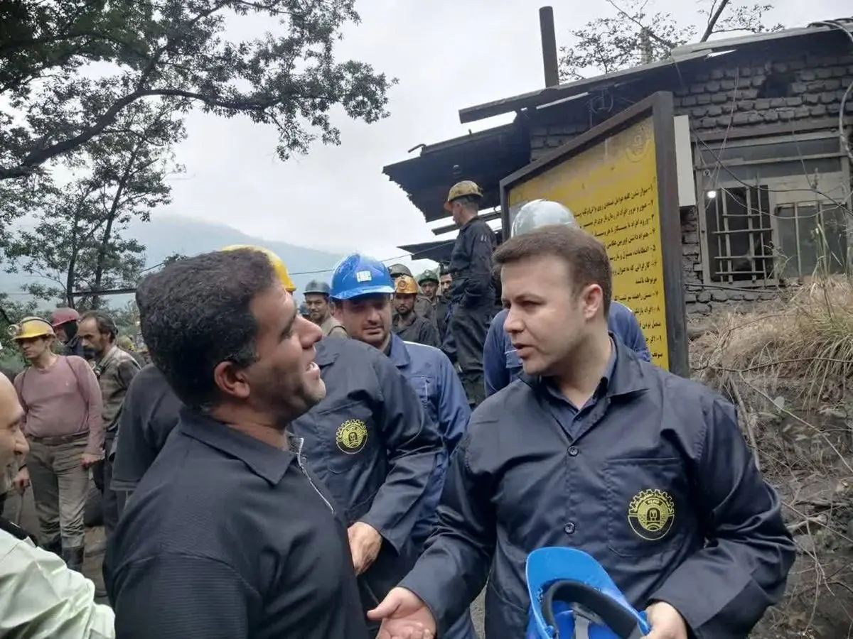 ورود دستگاه قضا به پرونده سختی کار معدنچیان در آزادشهر؛ اموال پیمانکاران بدهکار توقیف می‌شود