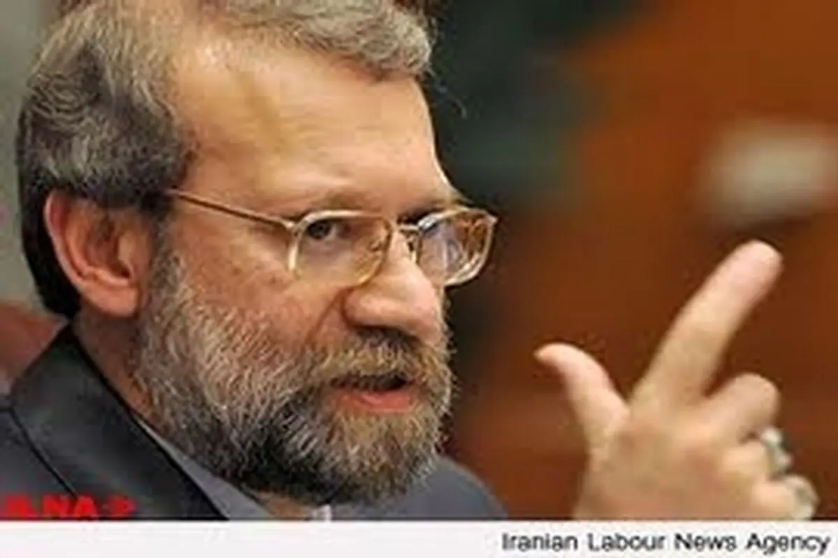حل مسائل دنیای اسلام نیاز به اقدامات عملی دارد