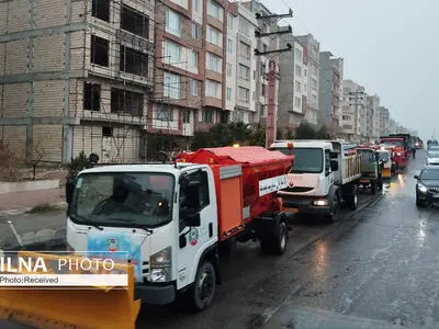 مانور برف‌روبی مدیریت پسماند شهرداری قزوین برگزار شد