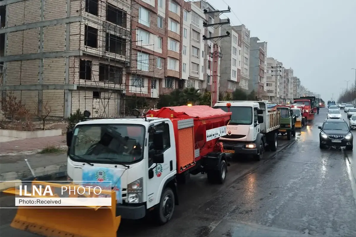 مانور برف‌روبی مدیریت پسماند شهرداری قزوین برگزار شد