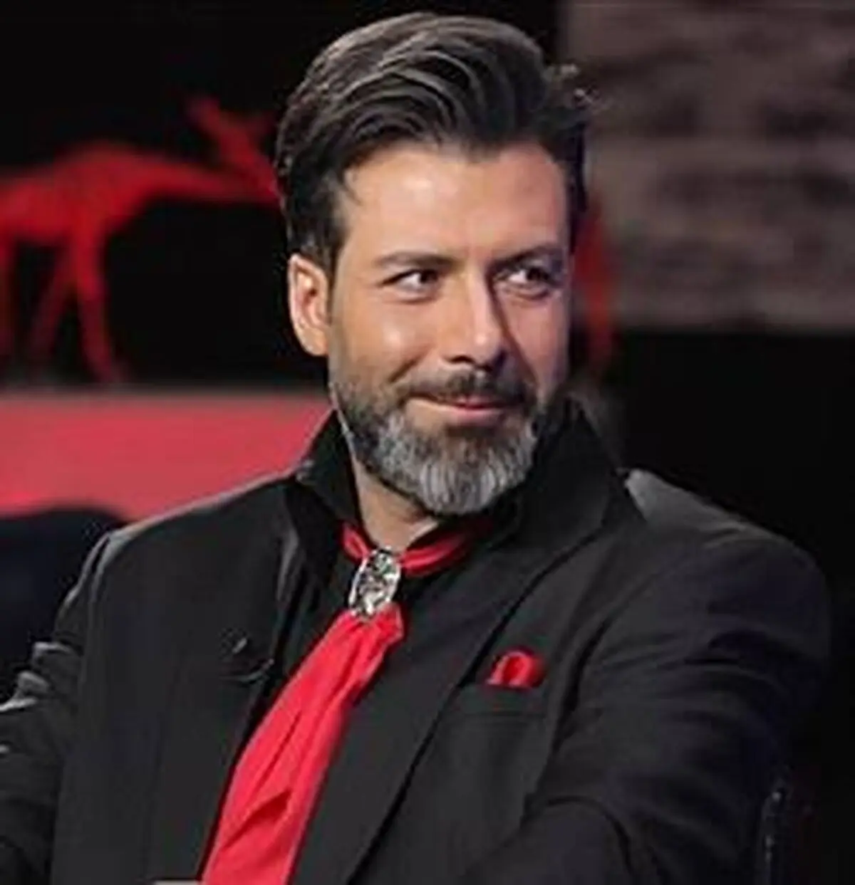 واشقانی: من راهم، راه داریوش اقبالیه! + فیلم