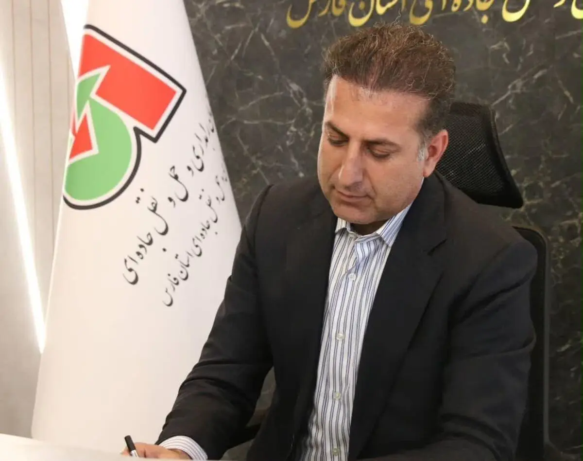اجرای پروژه بهسازی و روکش آسفالت ۲۱ کیلومتری در محور داراب–بندرعباس
