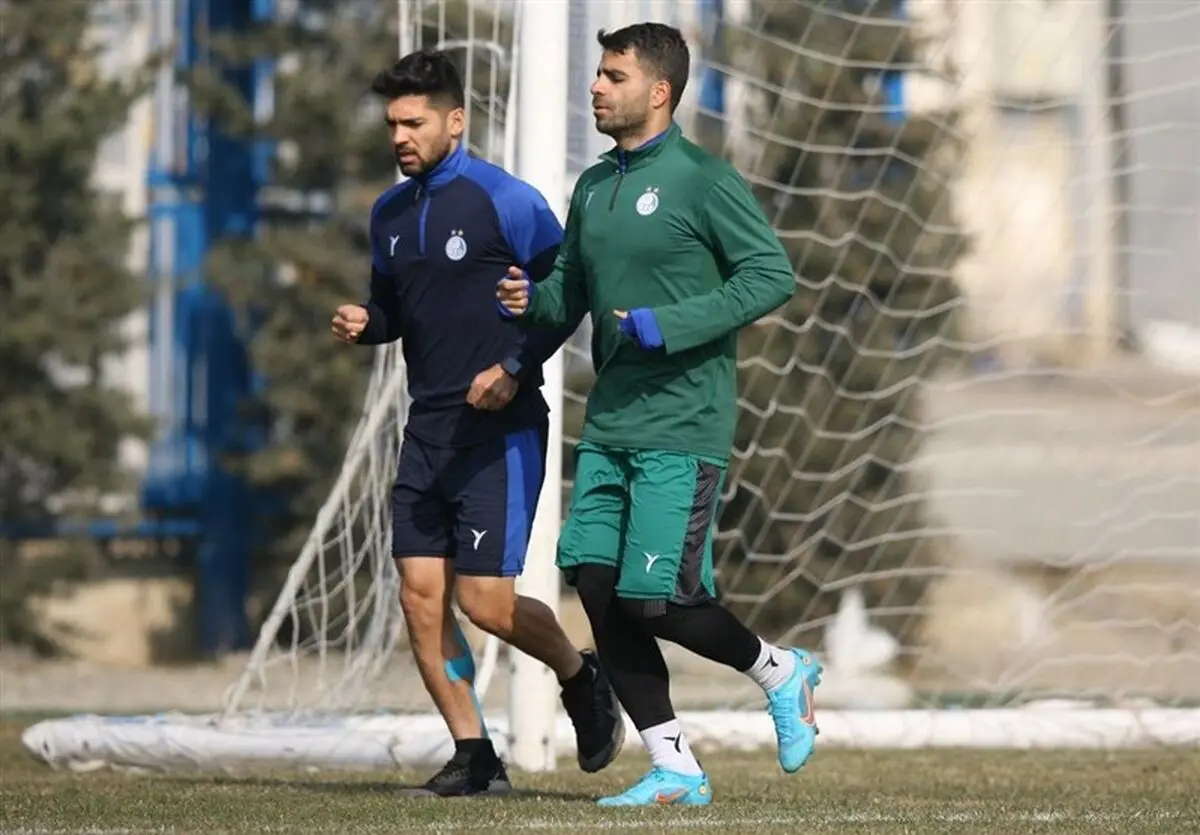 مدافع استقلال به نفت رسید
