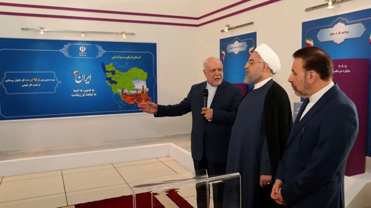 پروژه های روستایی استان فارس با اعتبار ۴۸۰ میلیارد تومان به بهره برداری رسید/رییس جمهور: فارس مرکز فرهنگی و گردشگری کشور است/استاندار فارس: توسعه روستایی فارس در دولت تدبیر و امید محقق شده است