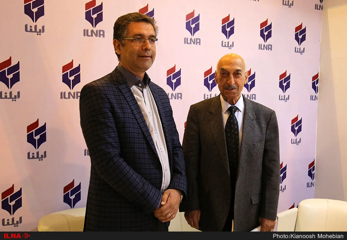 باوند: چگونگی تغییر راهبرد اقتصادی کاخ‌سفید و رویارویی با روسیه/ ابوالفتح: تاثیر انتخابات کنگره بر حیات سیاسی ترامپ  
