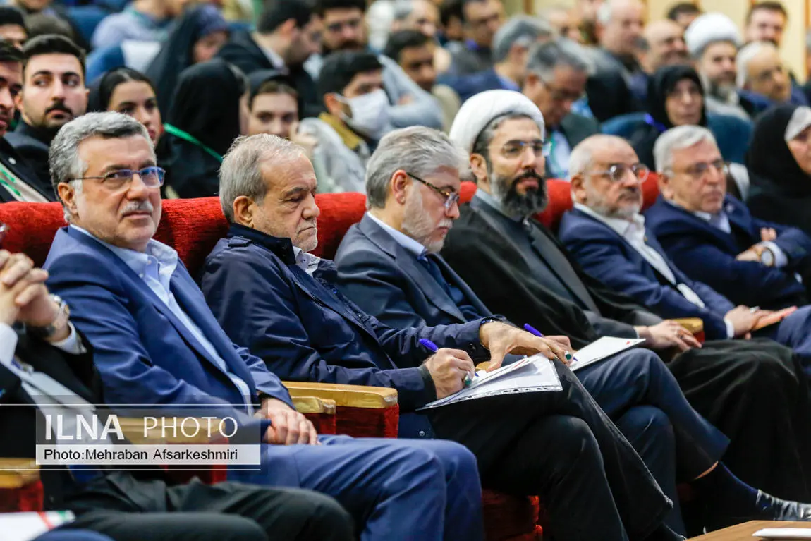 مراسم روز دانشجو با حضور رئیس جمهور