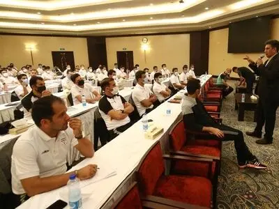 افشاریان: فدراسیون فوتبال برای جامعه داوری گام‌های موثری برداشته است 