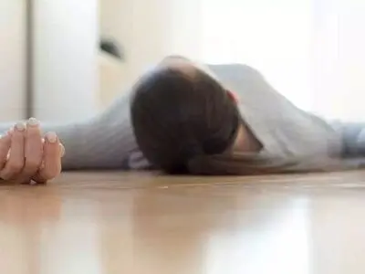 علل غش کردن چیست؟/ هنگام غش و ضعف چه کنیم؟