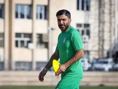 موضع فدراسیون فوتبال به استعفای شفاهی روانخواه