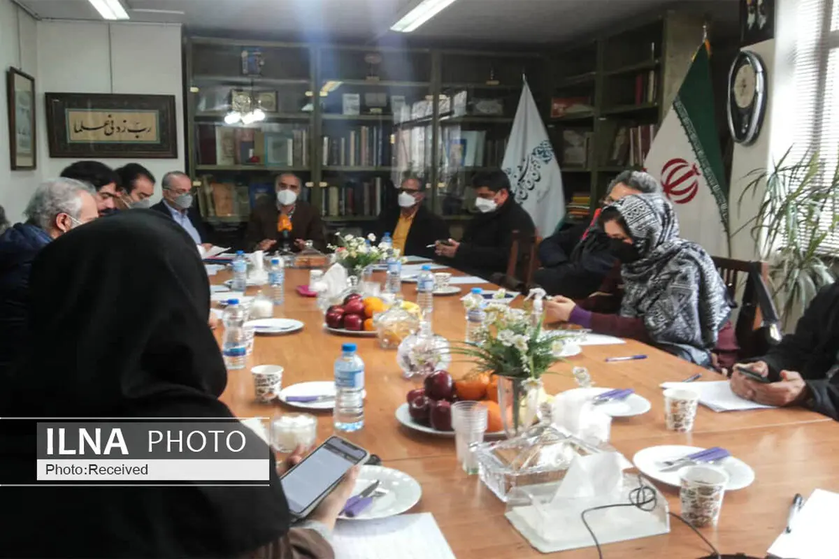 انجمن برای ثبت خوشنویسی فقط یک درخواست‌دهنده است/ خوشنویسی ایران در عرصه‌های بین‌المللی یتیم است و نماینده‌ دولتی ندارد/ ترکیه همه سازما‌ن‌ها را در اختیار دارد و دارای جایگاه شده است