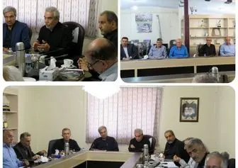 بازنشستگان ۱۴ میلیون تومان حقوق دارند/ مشکلات درمان پابرجاست