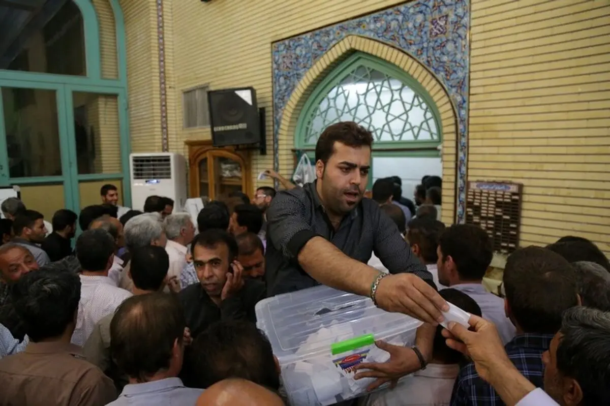 برگزاری انتخابات گچ‌کاران ساختمانی قم/ «شوکت» انتخاب اول کارگران