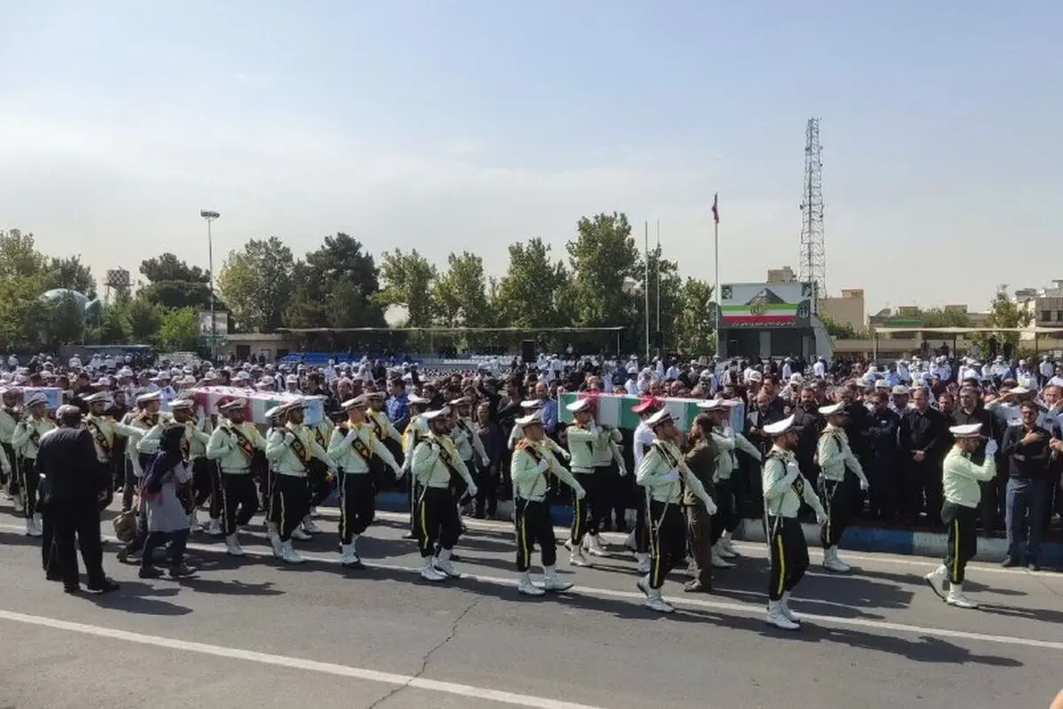 مراسم تشییع پیکر ۳ شهید پلیس راه سیستان و بلوچستان برگزار شد + عکس