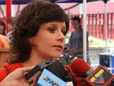 اقدام‌های واشنگتن در ونزوئلا مداخله‌جویانه است