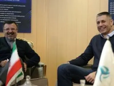 نخستین نشست دکتر داورزنی با استویچف در تهران برگزار شد
