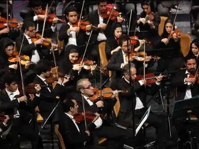 نوازندگان ارکستر از فردا قرارداد خود را امضا کنند