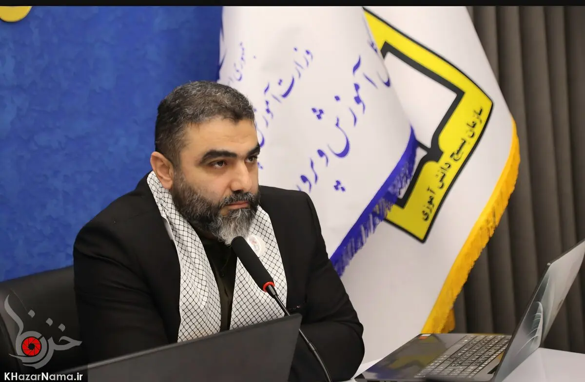 دانش‌آموزان باید در جنگ شناختی روایت درست را تبیین کنند