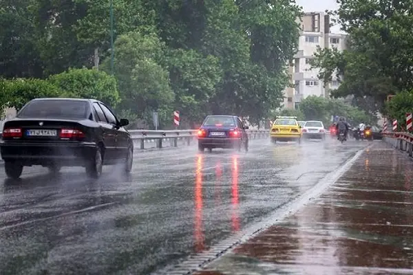 بارش پراکنده باران در تهران تا فردا ادامه دارد