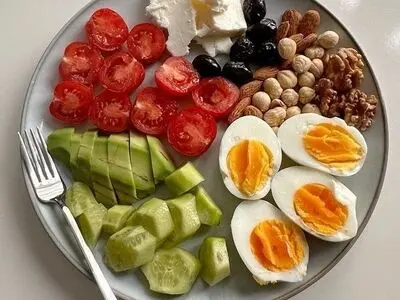 بهترین زمان برای خوردن صبحانه چه زمانی است؟