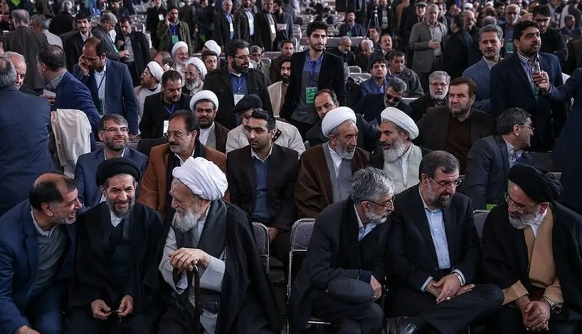ابراهیم رئیسی «پدرخوانده اصولگرایان» می‌شود/اصولگرایانِ منفعل، حرفهای جدید و مدرن نمی‌زنند