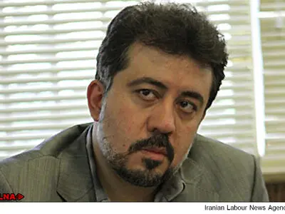 ذی‌حسابان، حقوق‌بگیر شهرداری هستند