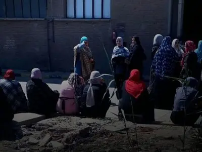 اعتصاب کارگران زن نساجی در اعتراض به قطع بیمه درمانی