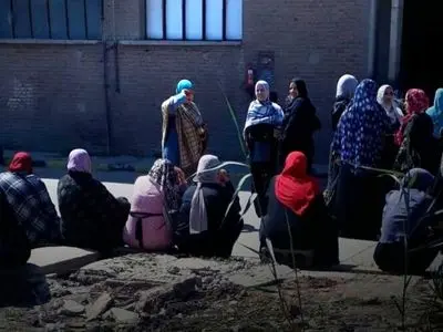 اعتصاب کارگران زن نساجی در اعتراض به قطع بیمه درمانی