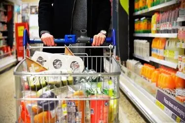 از عدم درج قیمت کالا تا فروش با نرخ‌های بالا در فروشگاه‌ها/ گلایه شهروندان از افزایش خودسرانه برخی اقلام