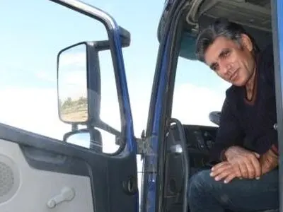 مرگ یک راننده لودر شرکت آب خوزستان حین انجام ماموریت در مناطق آبگرفته اهواز