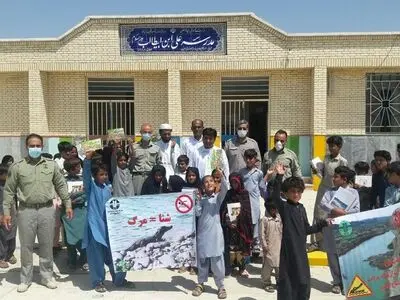 مدرسه گاندو در روستاهای میزبان تمساح پوزه کوتاه تالابی