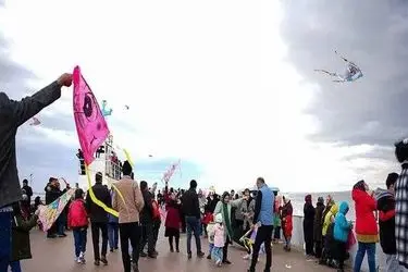 بادبادک‌ها بر فراز دریاچه ارومیه،روایت کودکانه از امید، علم و زندگی