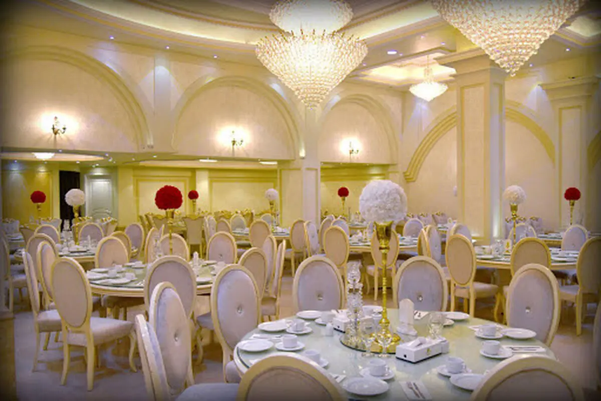 بازگشایی تالارهای پذیرایی در شهرهای نارنجی/ شروع به کار تالارهای تهران  بزودی ابلاغ می‌شود 