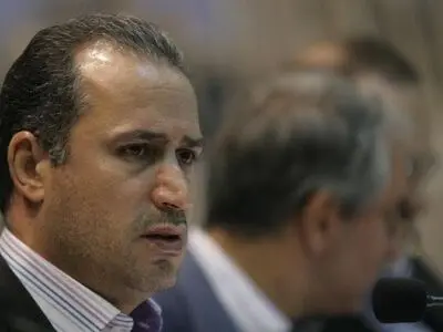 تاج موفقیت تیم ملی فوتسال را تبریک گفت