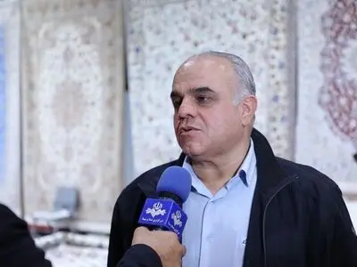 کاهش صادرات فرش ایرانی از دو میلیارد و ٧٠٠ میلیون دلار به کمتر از ٧٠ میلیون دلار