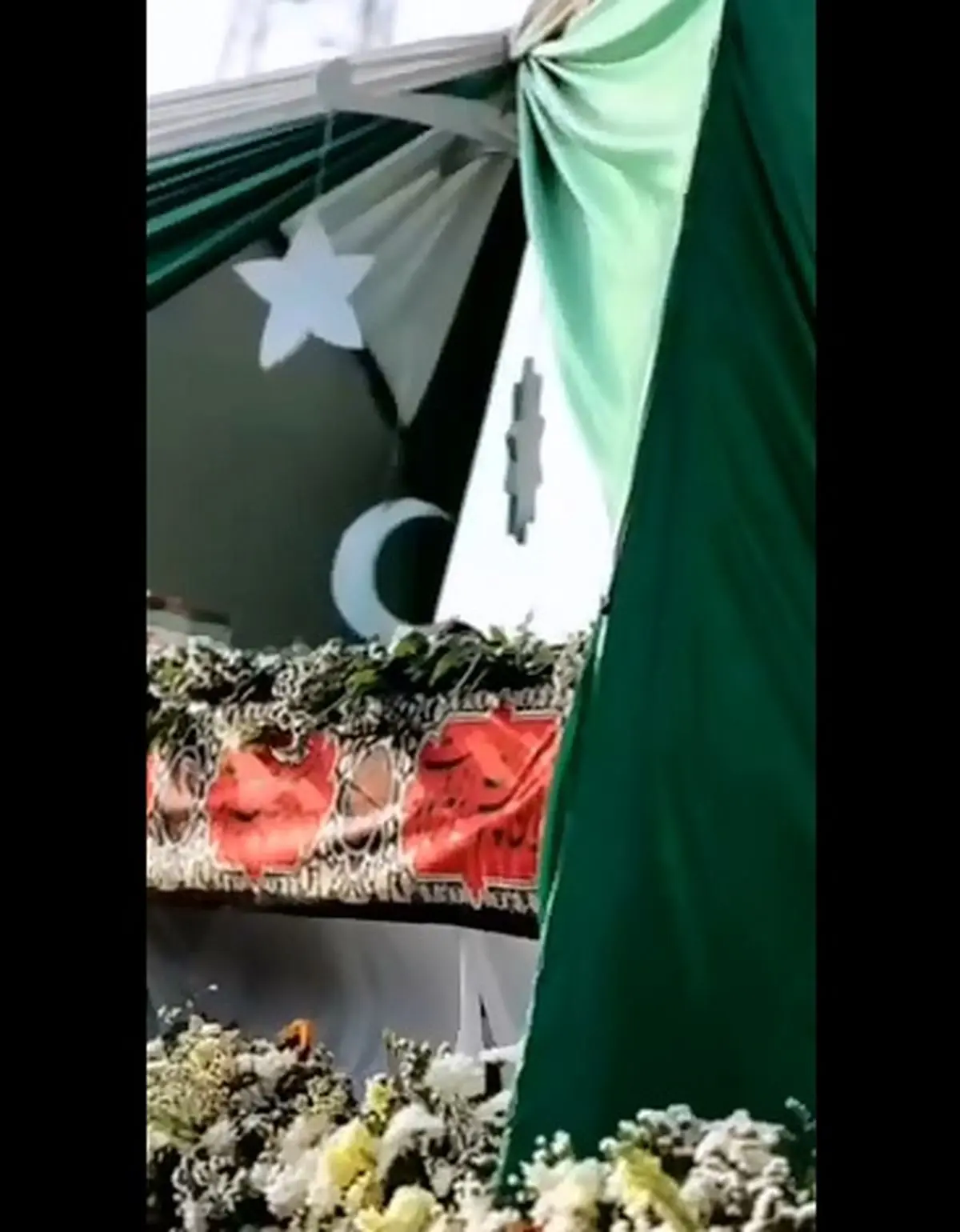 تصاویری غم‌انگیز از تابوت کودکان خردسال شهید