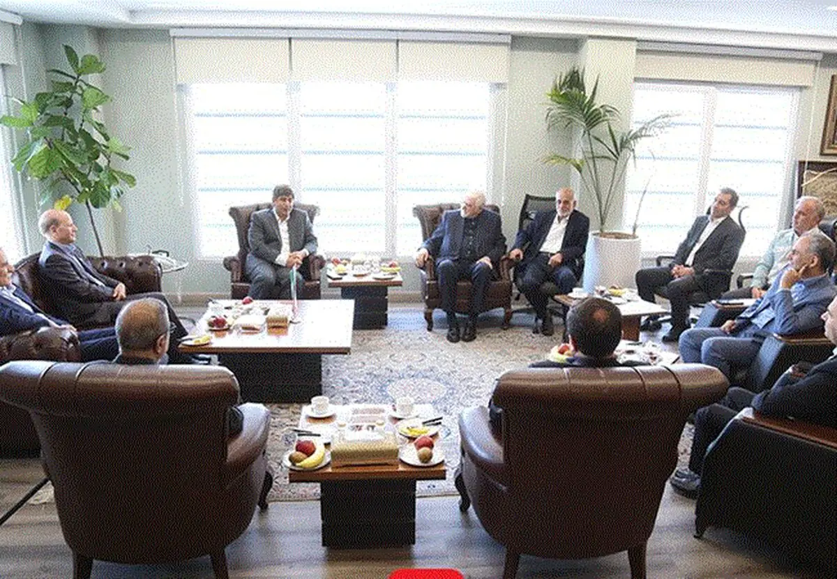 آغاز فصل تازه همکاری فولادمبارکه و بانک پاسارگاد